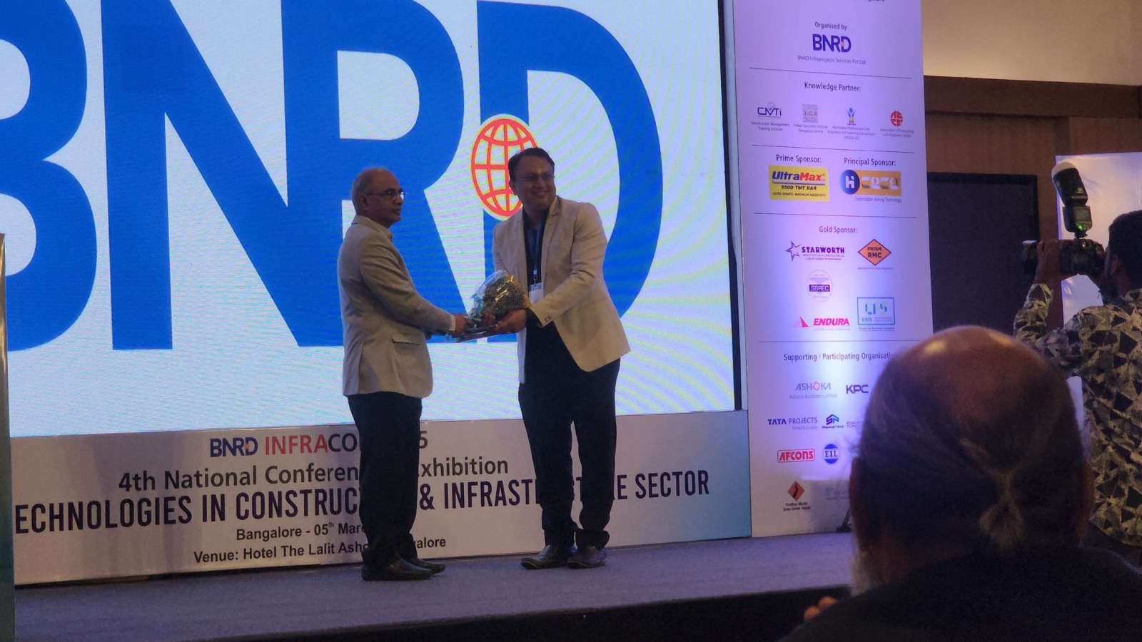 best-award-construction-builders&design2