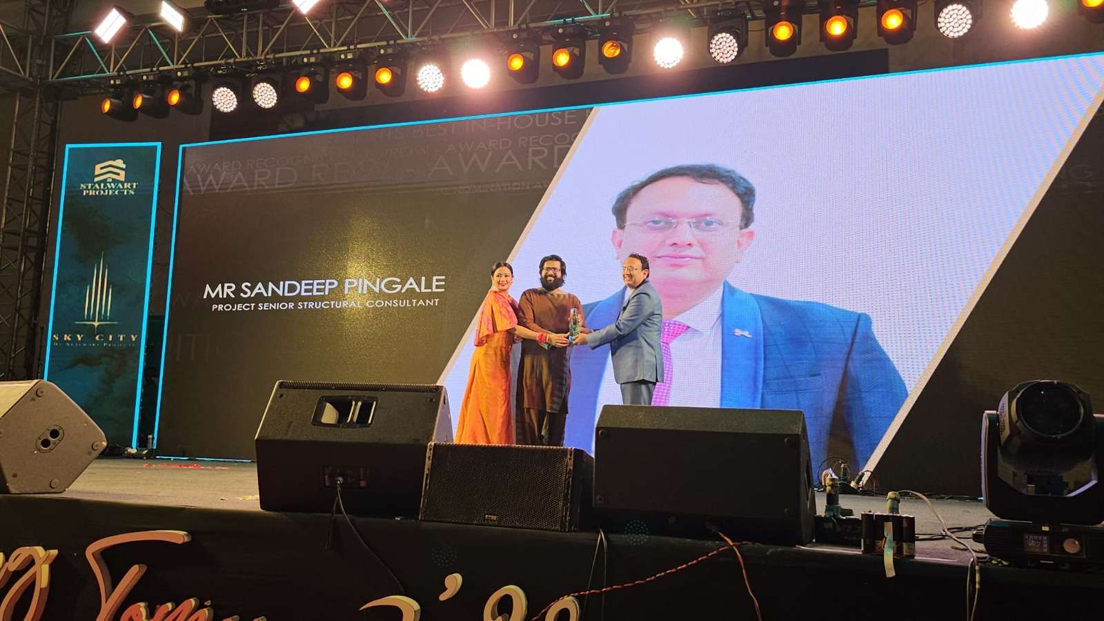 best-award-construction-builders&design4