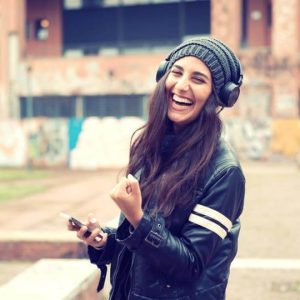 Geniuenly-Happy-People